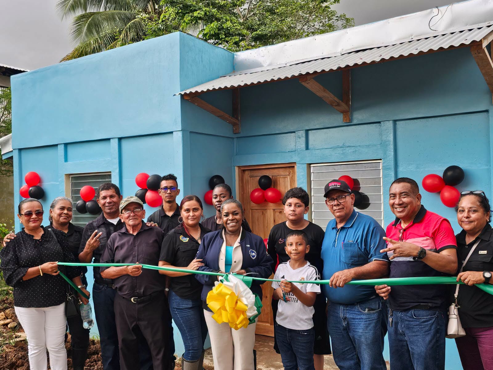Alcaldia de Bluefields entrega viviendas dignas.