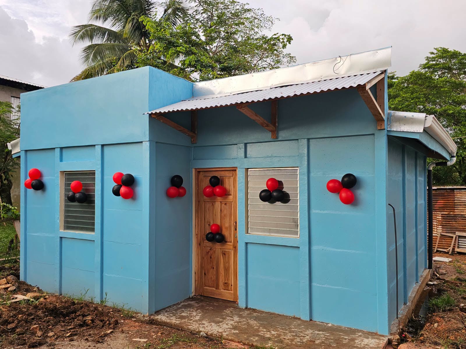 Alcaldia de Bluefields entrega viviendas dignas.
